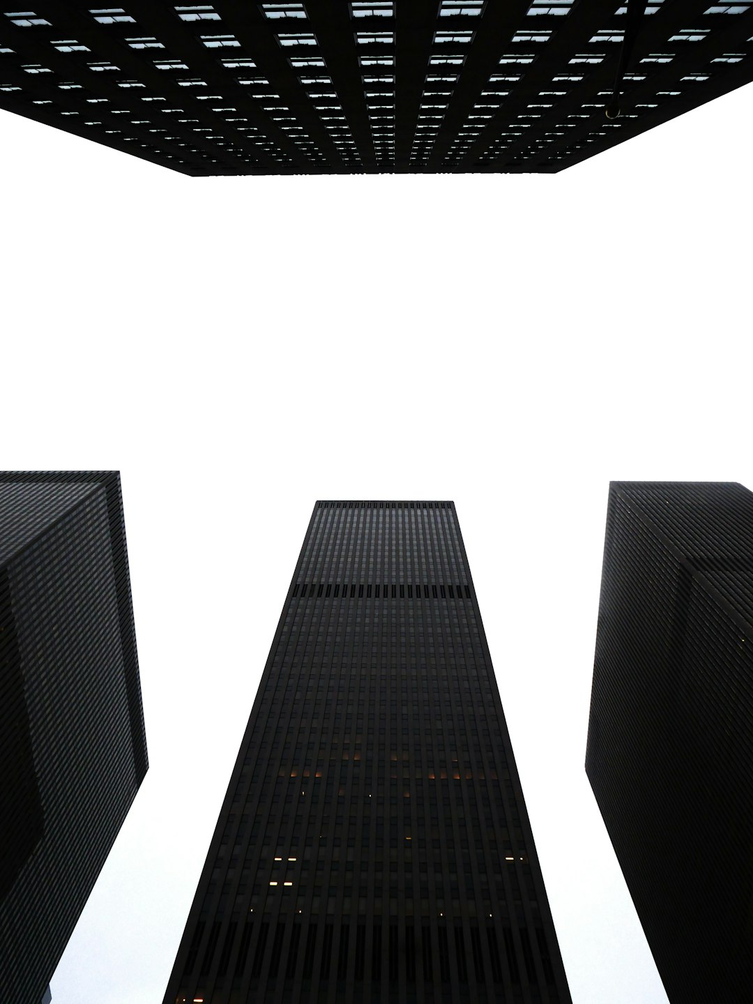 Контент-стратегия в MAX